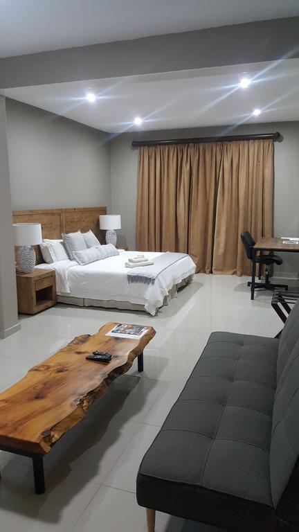 Fa'Trez Guest House & Spa Pretoria-Noord Dış mekan fotoğraf